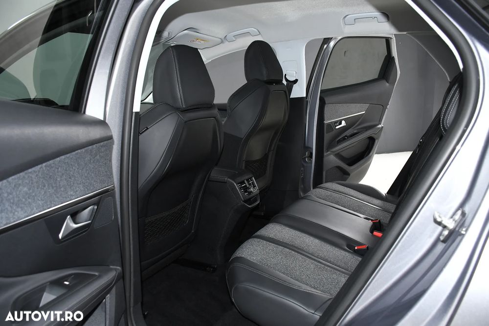 Peugeot 3008 PureTech 130 Stop & Start GPF EAT8 Allure - 15