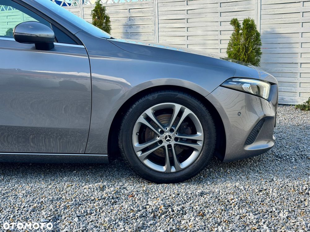 Mercedes-Benz Klasa A 180 d 7G-DCT Progressive - 31