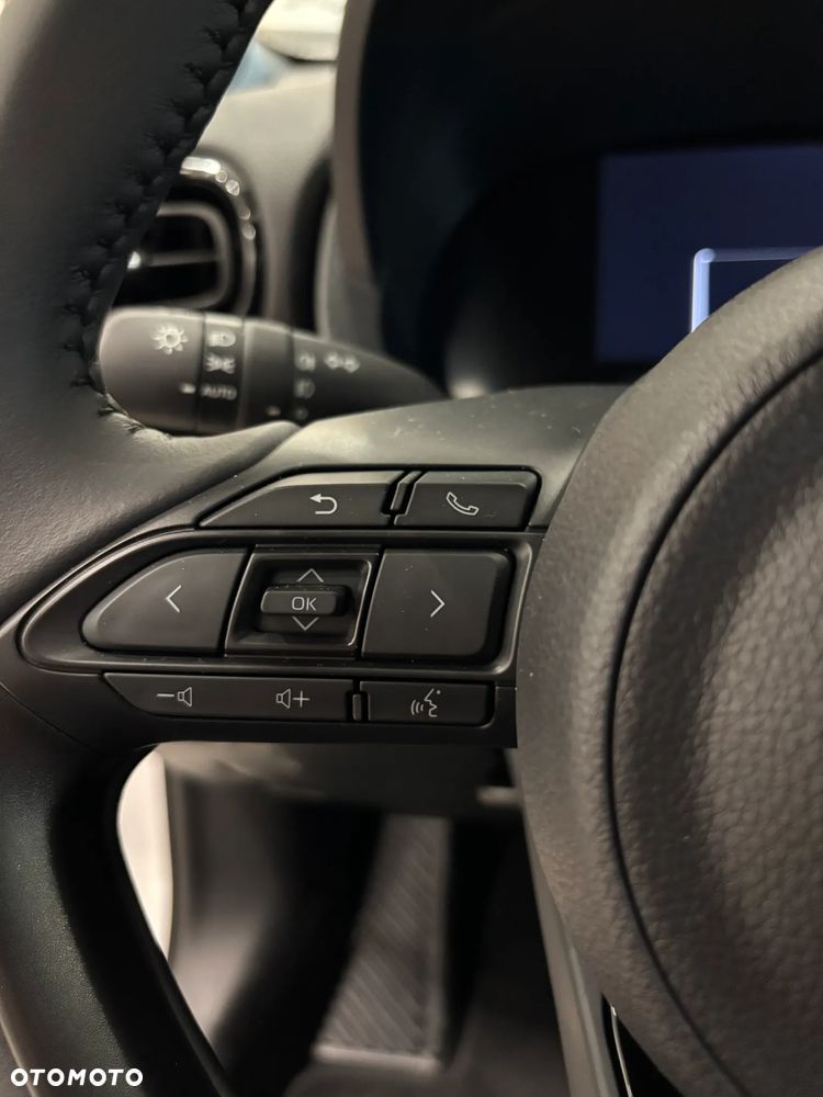 Toyota Yaris Cross Hybrid 1.5 Style - 12