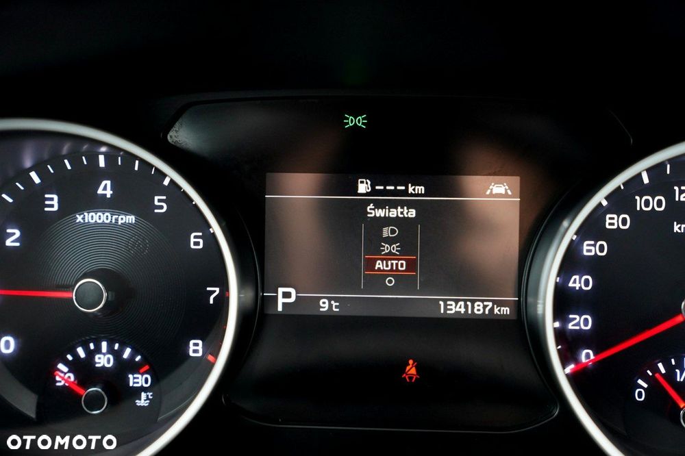 Kia XCeed - 28