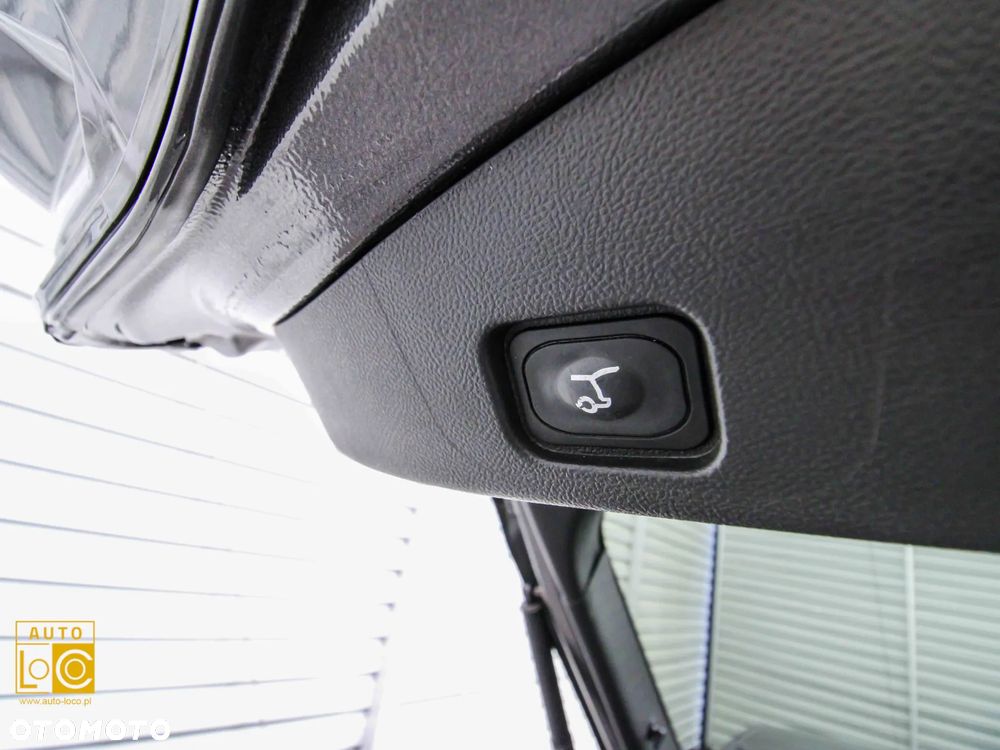 Ford Mondeo 2.0 EcoBlue ST-Line Plus - 13