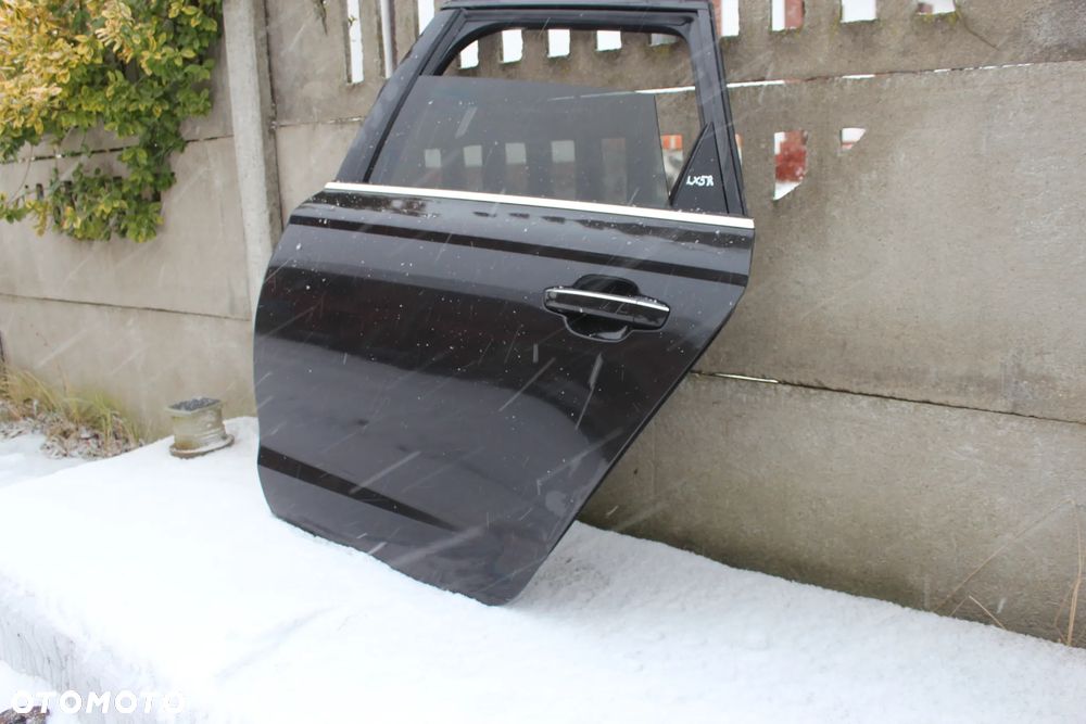 DRZWI TYLNE LEWE AUDI A6 C7 AVANT LX5R 2015 - 7