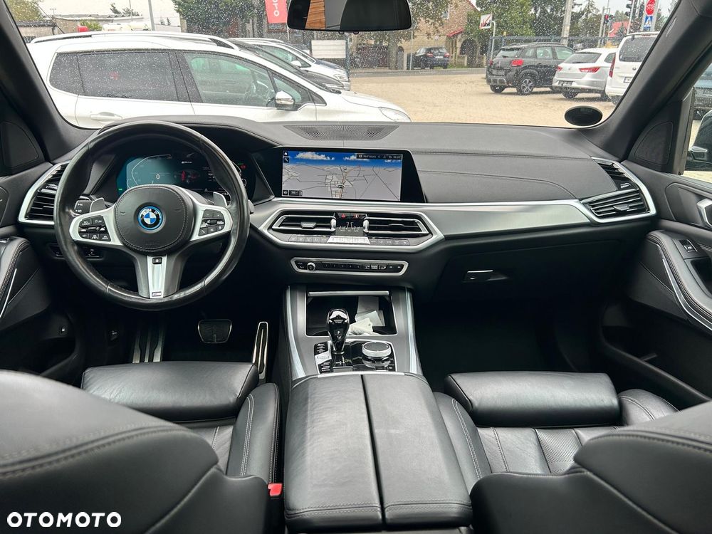 BMW X5 xDrive45e - 18