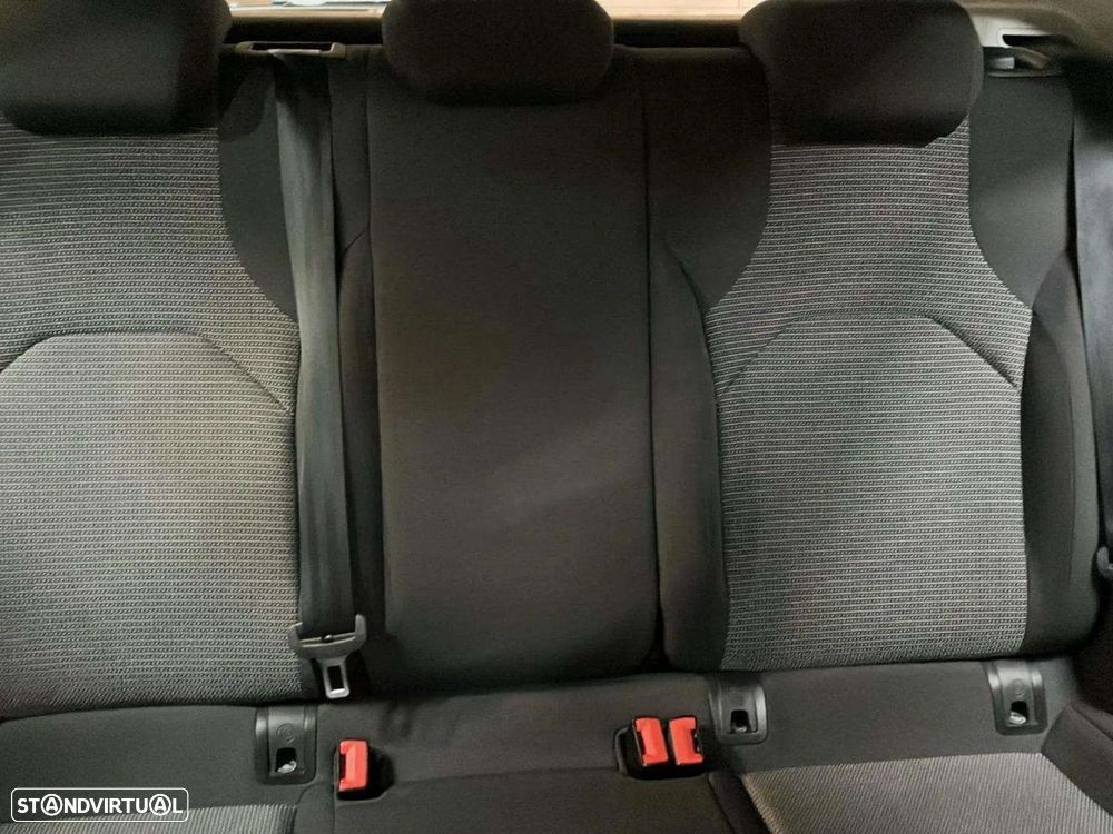 SEAT Leon 1.6 TDI Style S/S - 18