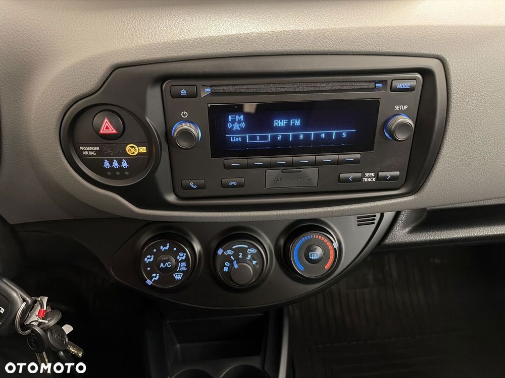 Toyota Yaris 1.5 Active - 16
