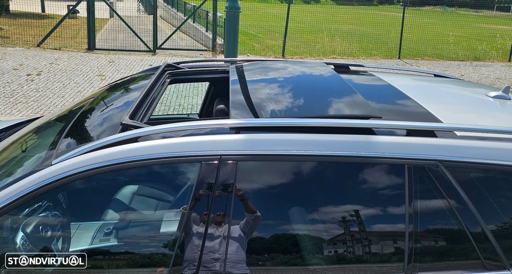 Mercedes-Benz E 300 Bluetec Hybrid Avantgarde - 12