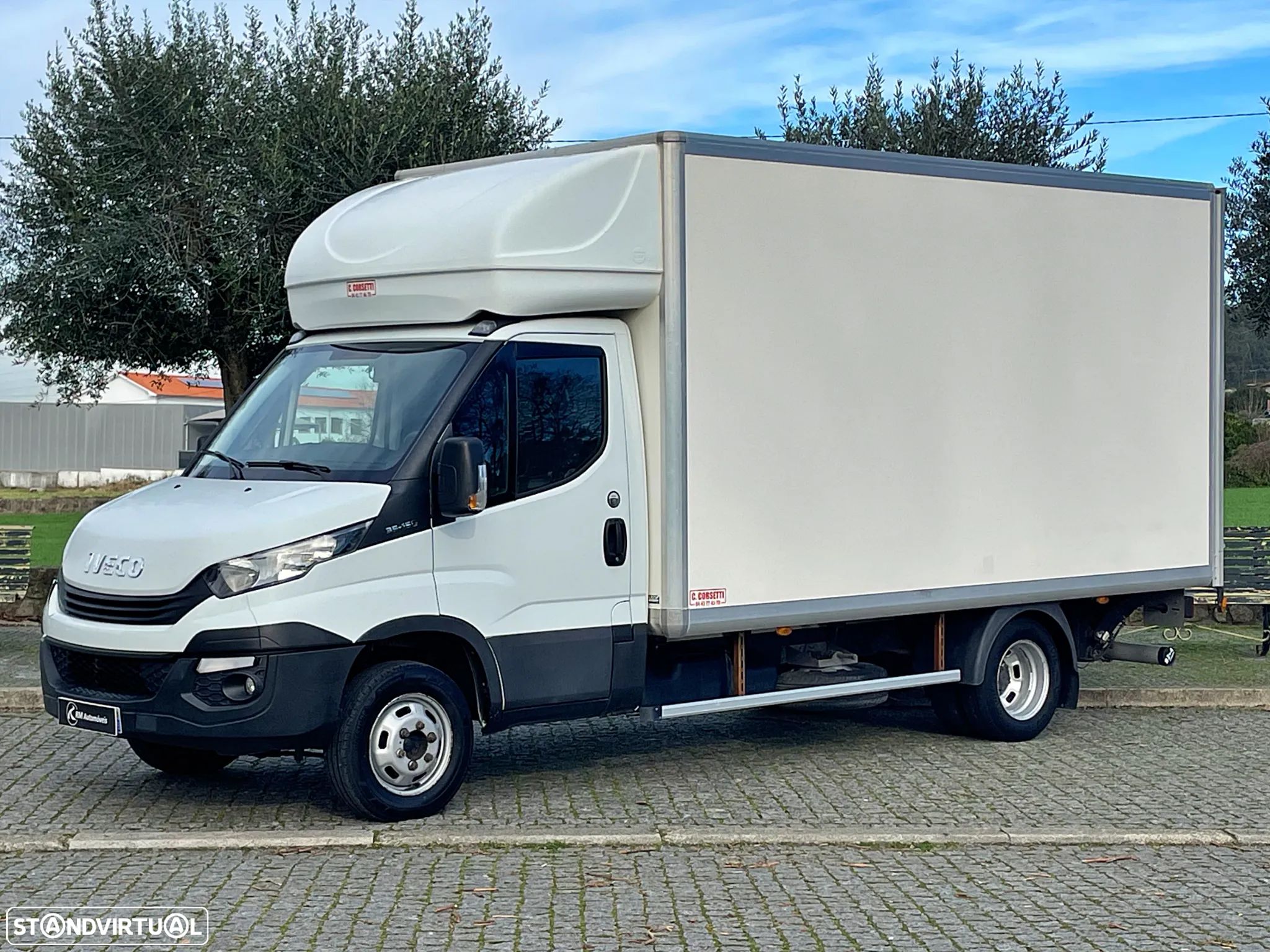 Iveco Daily 3.0D Contentor + Plataforma Elevatória - 1