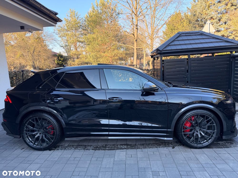 Audi RS Q8 - 10