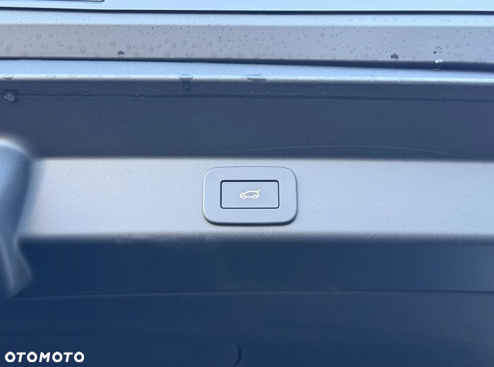 Land Rover Range Rover Sport D350 Autobiography - 16