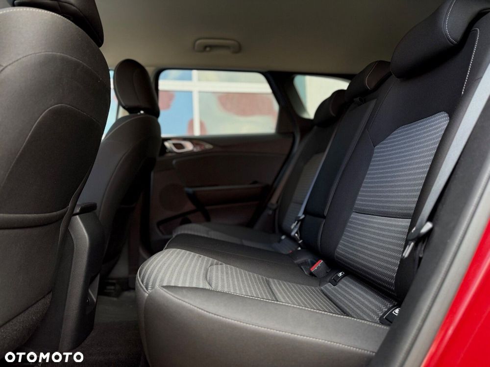 Kia Ceed 1.5 T-GDI L DCT - 10