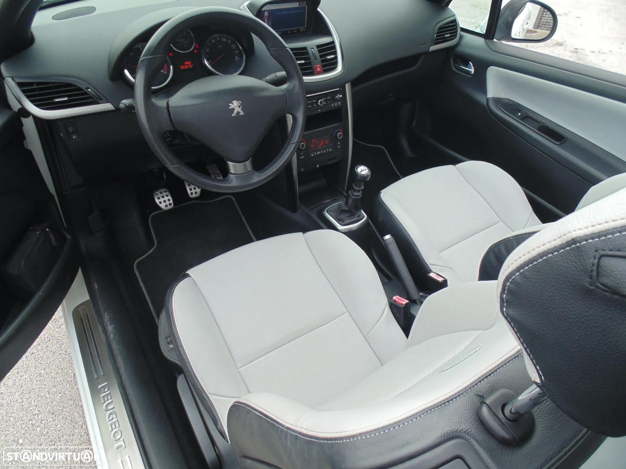 Peugeot 207 CC 1.6 HDi Roland Garros - 25