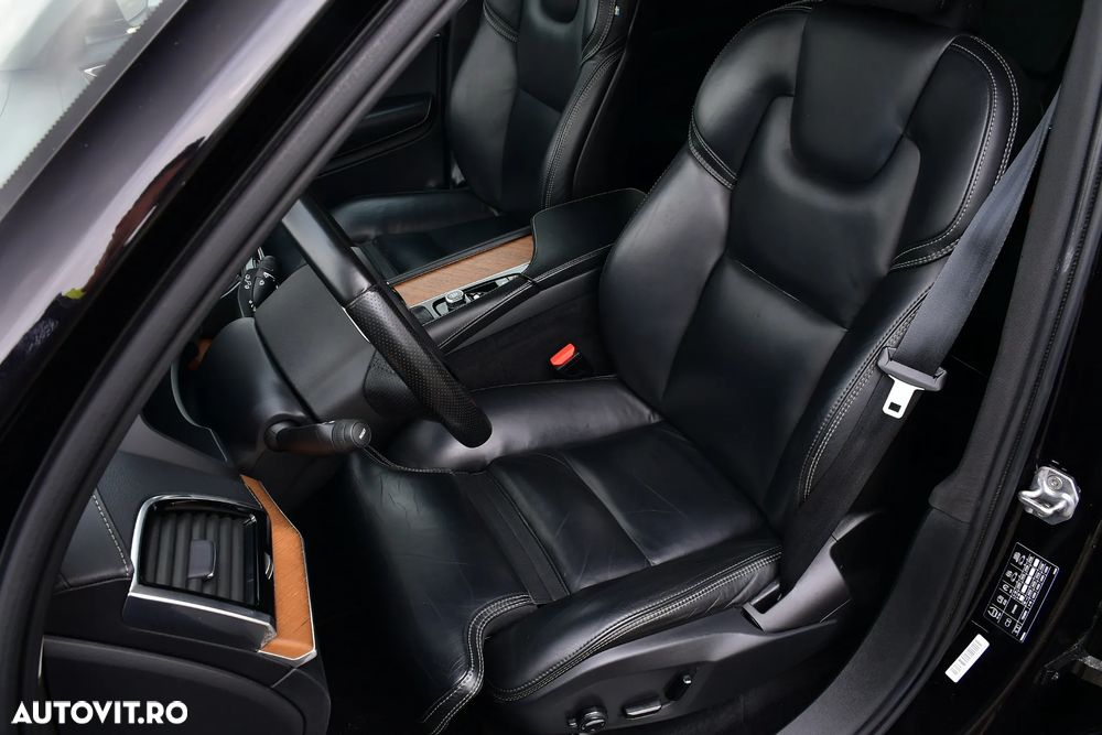 Volvo XC 90 - 15
