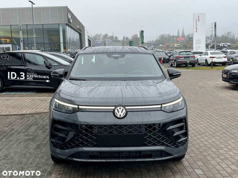 Volkswagen Tayron 2.0 TSI R-Line Plus DSG - 2