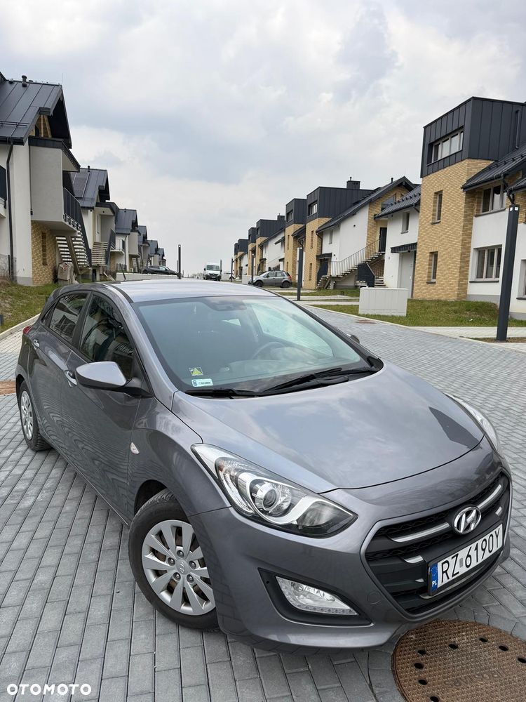 Hyundai i30 1.4 Classic + - 7