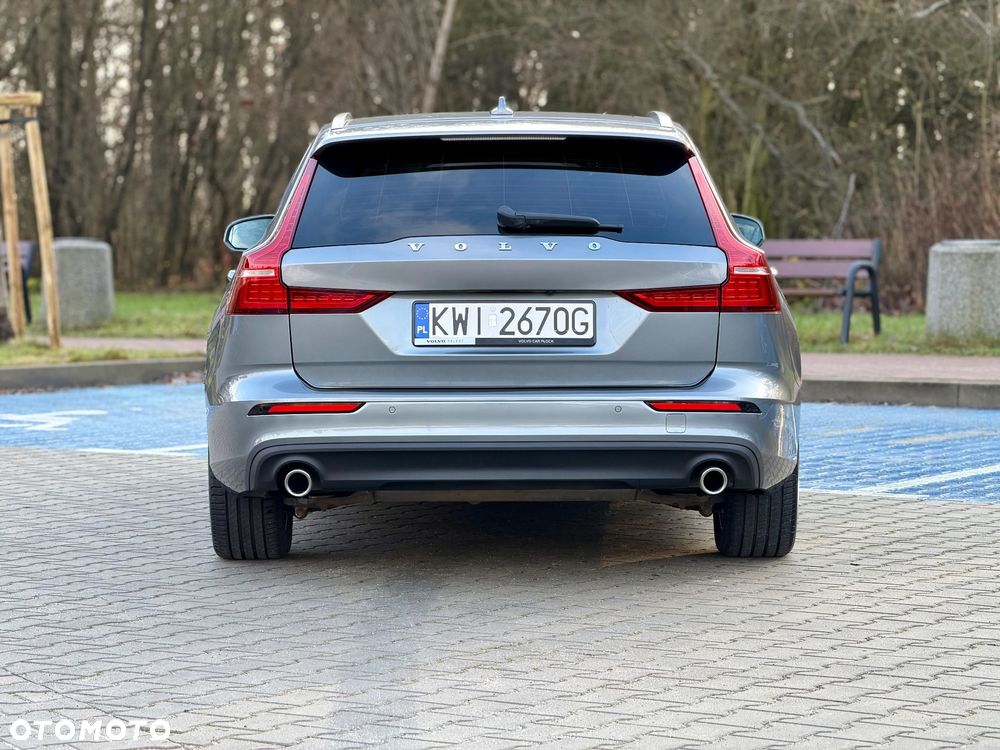 Volvo V60 B4 D Geartronic Momentum - 8