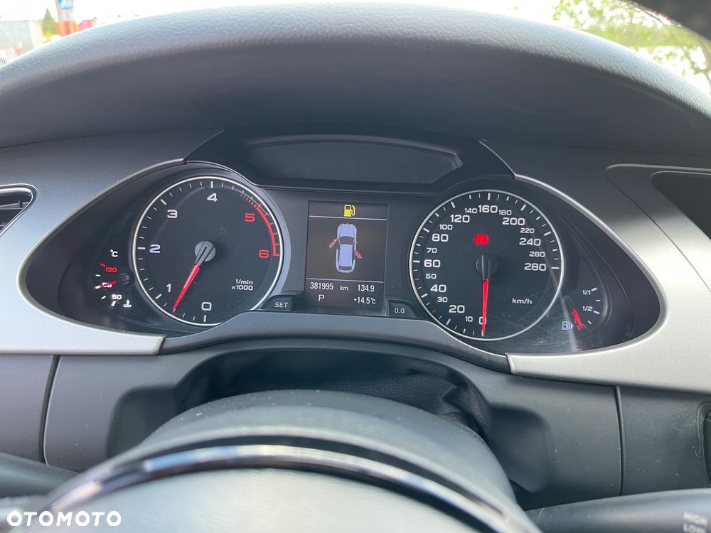 Audi A4 Avant 3.0 TDI Quattro Tiptronic - 12