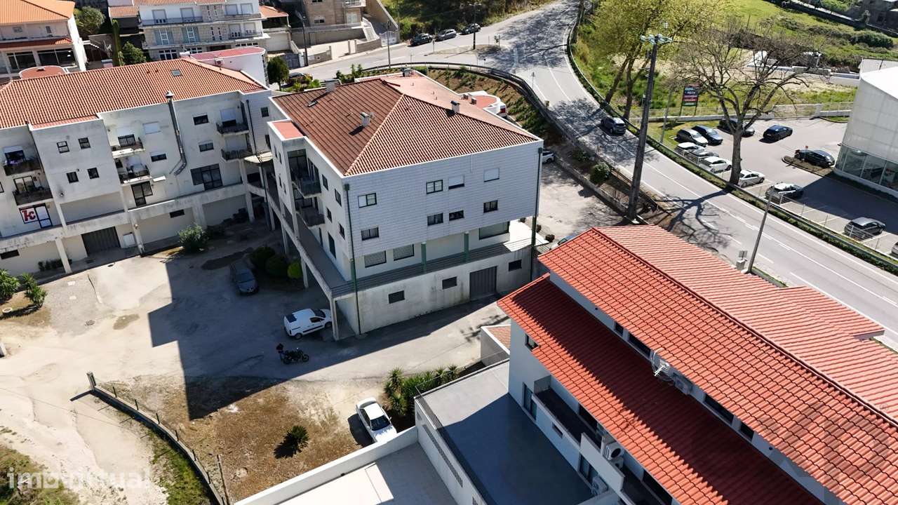 T3 Espaçoso com Sótão em São Mamede de Recezinhos - Grande imagem: 3/14