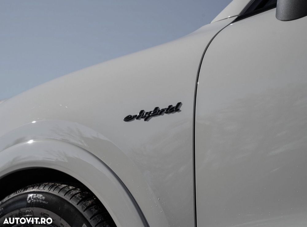 Porsche Cayenne Coupe E-Hybrid Tiptronic S - 31