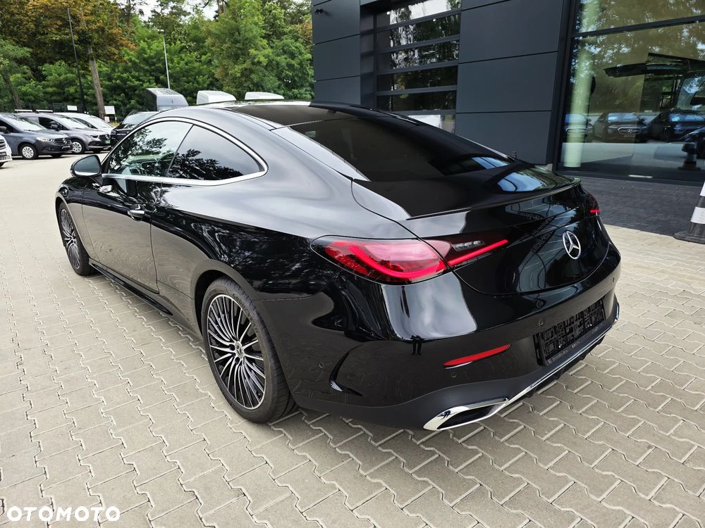 Mercedes-Benz CLE 300 4Matic 9G-TRONIC Edition AMG Line - 5