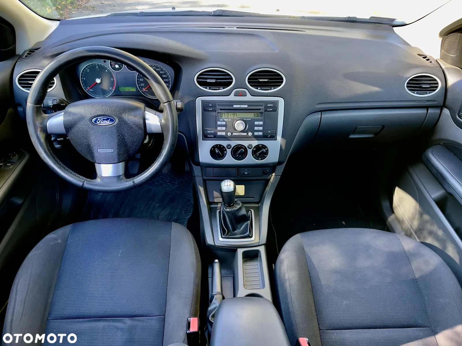 Ford Focus - 8