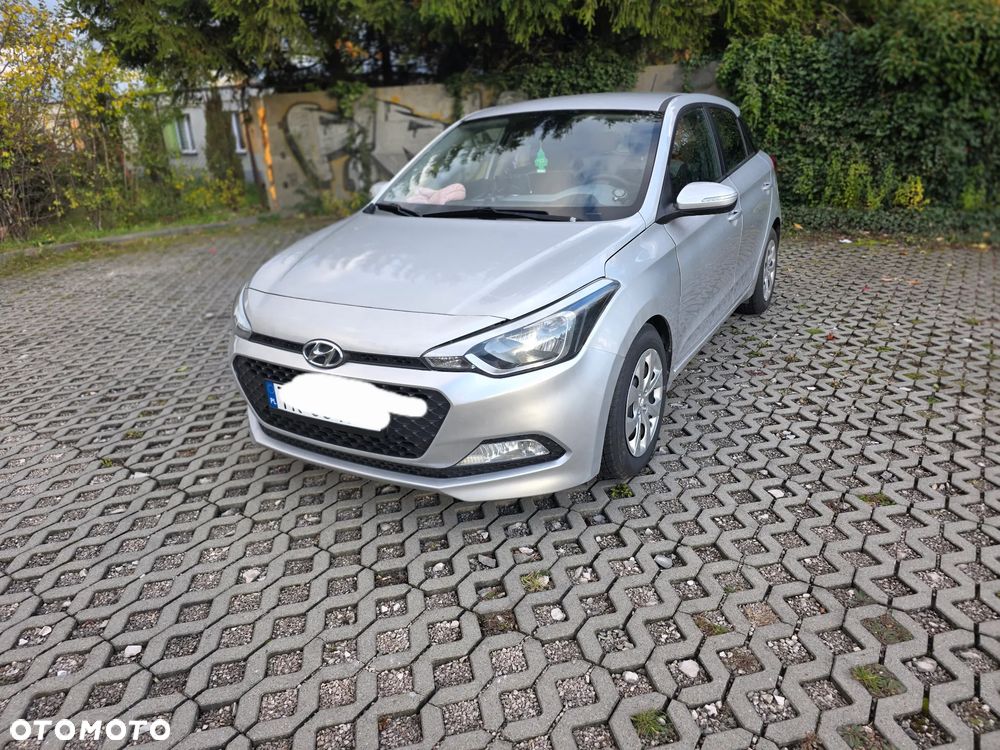 Hyundai i20 1.1 CRDi - 5