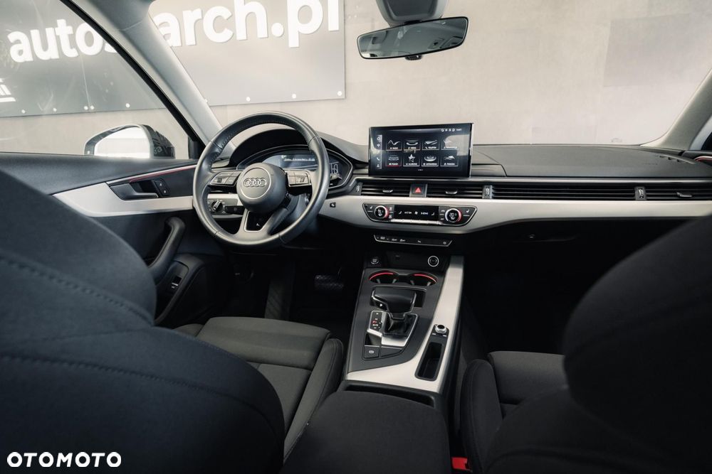Audi A4 Avant 40 TFSI mHEV S Line S tronic - 17