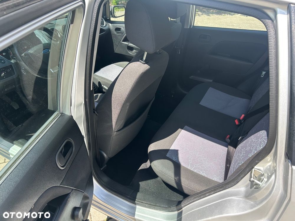 Ford Fiesta 1.4 Style - 10
