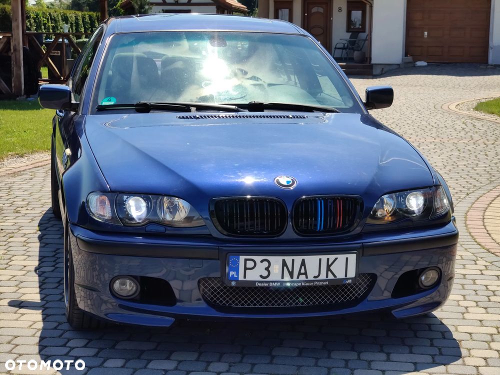 BMW Seria 3 325i - 1