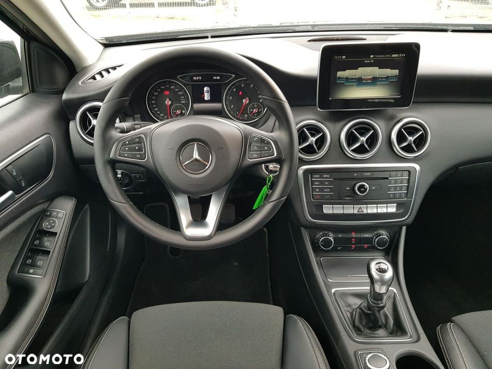 Mercedes-Benz Klasa A 160 Style - 13