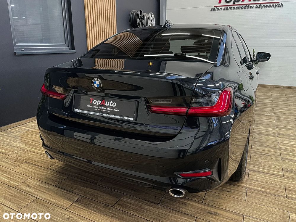 BMW Seria 3 320d Edition M Sport Shadow - 9