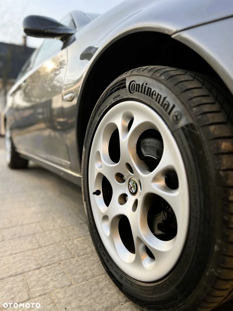 Alfa Romeo 166 - 29