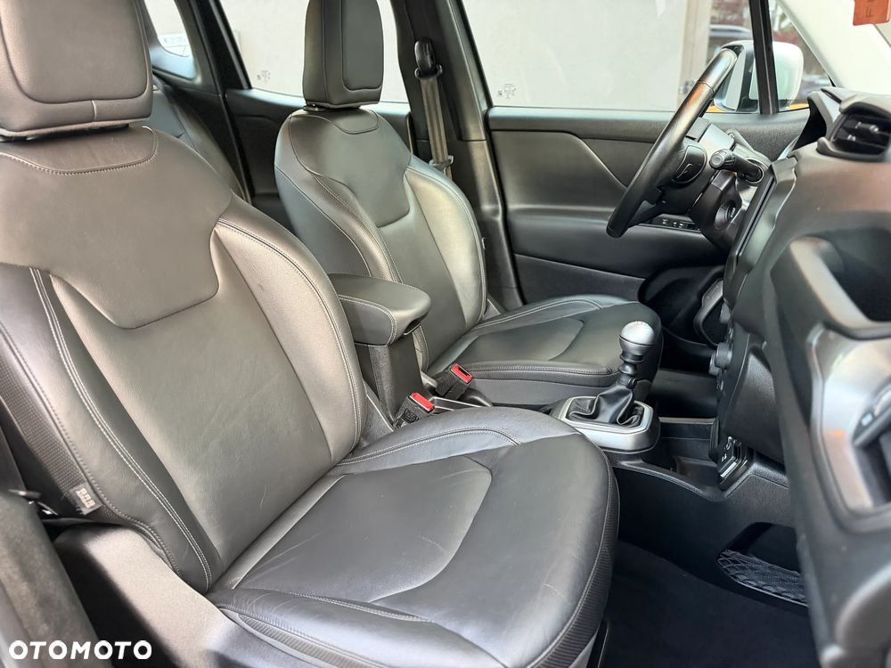 Jeep Renegade 1.6 MultiJet Limited Adventure Edition - 27