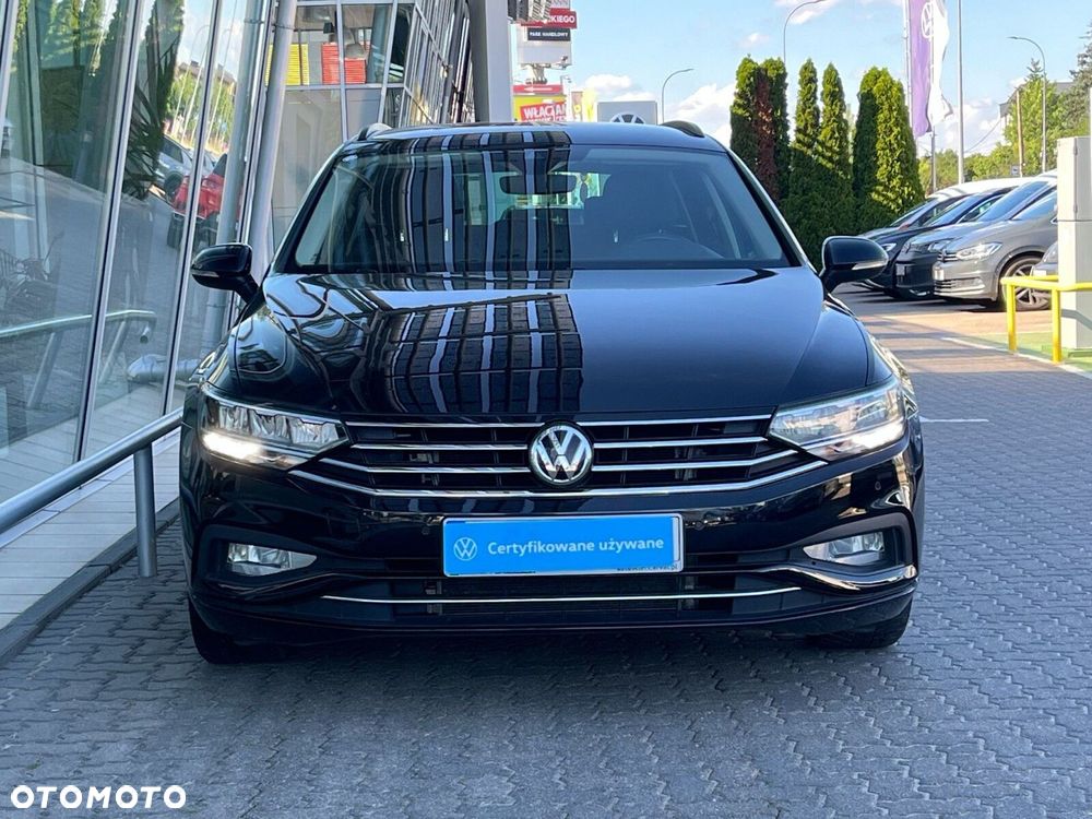 Volkswagen Passat Variant 2.0 TSI Business DSG - 12
