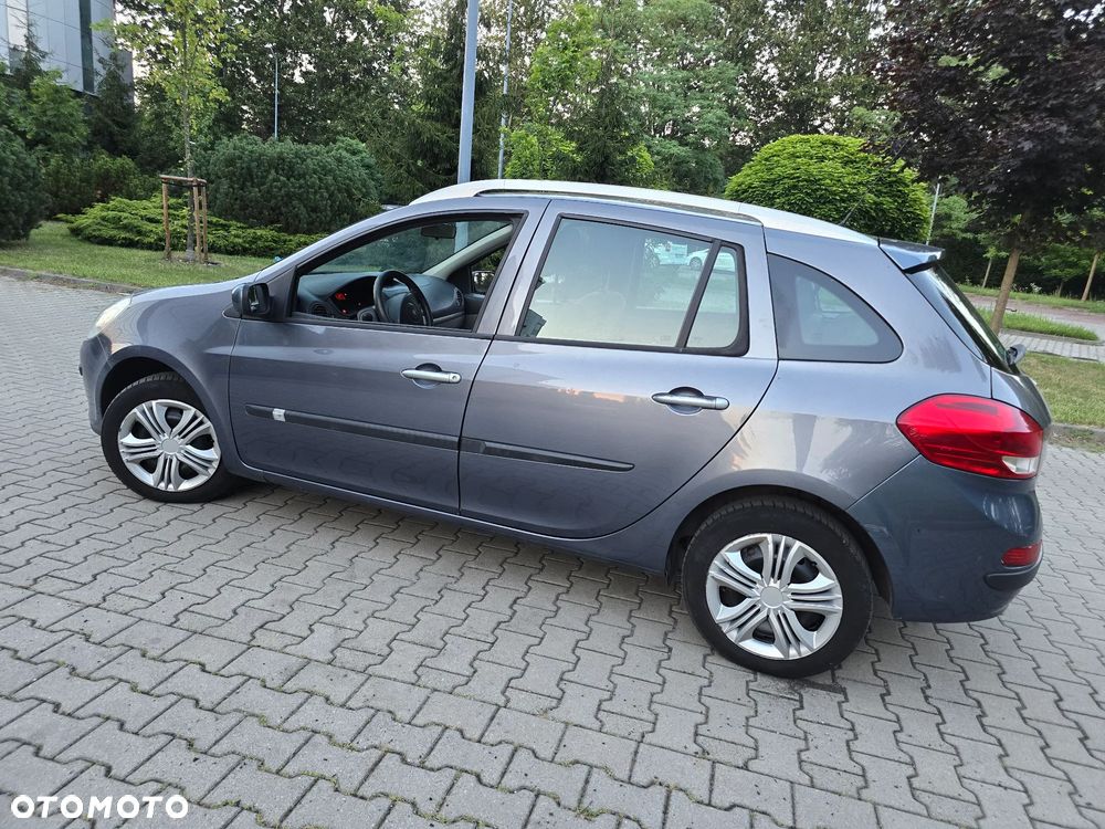 Renault Clio 1.2 16V All Inclusive - 26