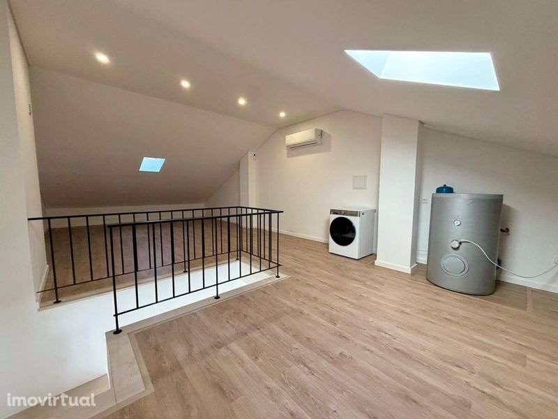 T3+1 duplex à venda na Urbanização Vale Flores – Pinhal Novo - Grande imagem: 4/8