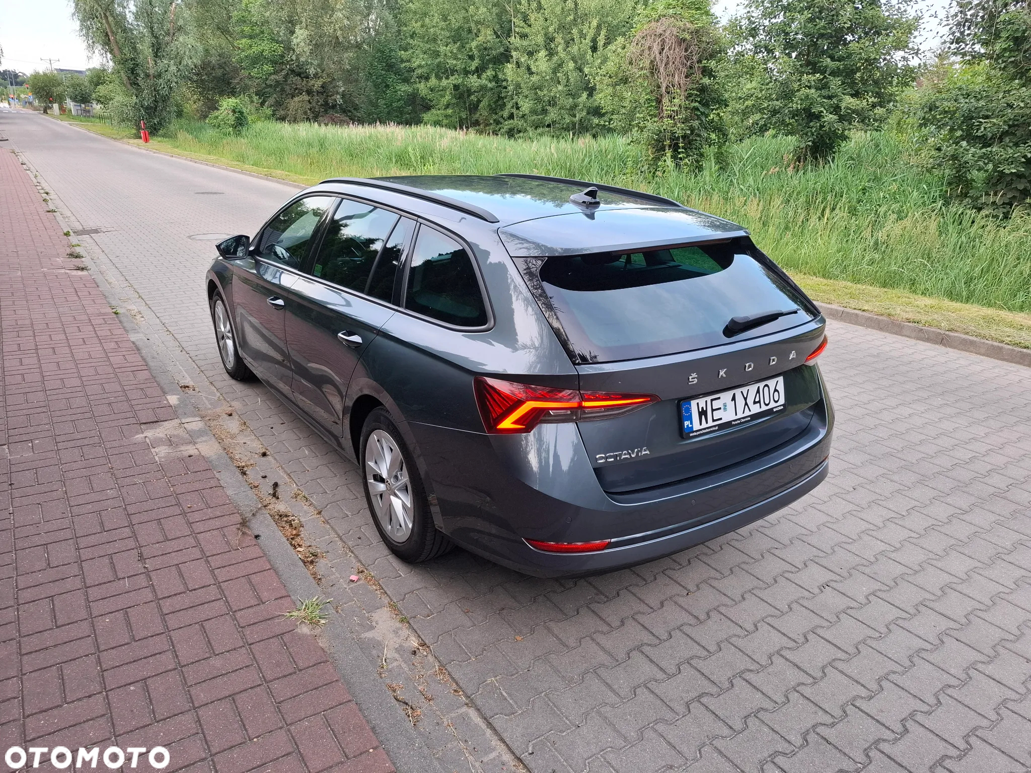 Skoda Octavia 2.0 TDI Ambition - 2