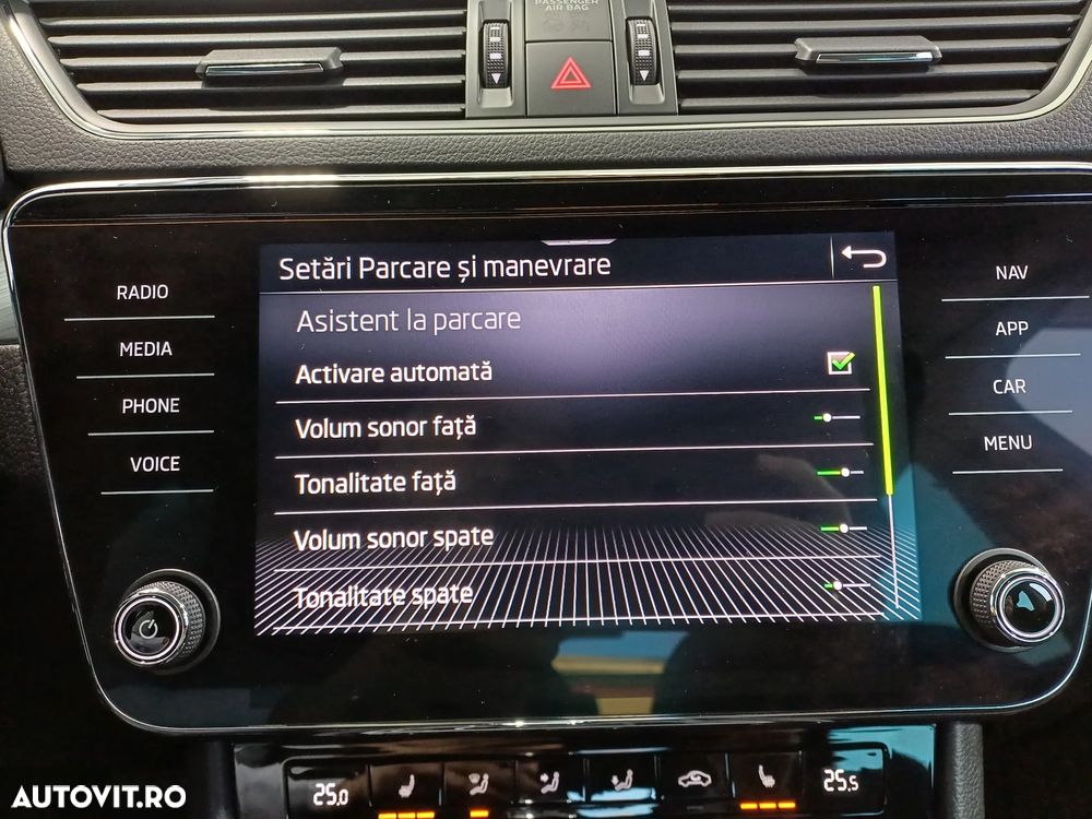 Skoda Superb 1.5 TSI DSG Ambition - 22