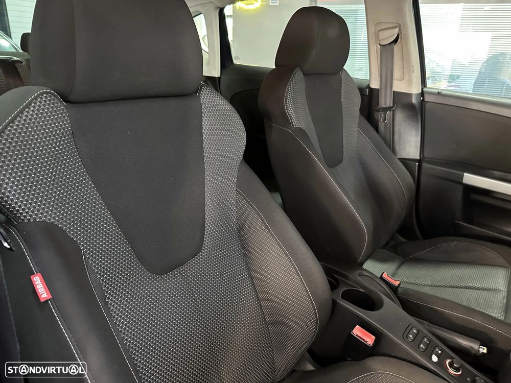 SEAT Leon 1.6 TDI E.Style by Sport - 15