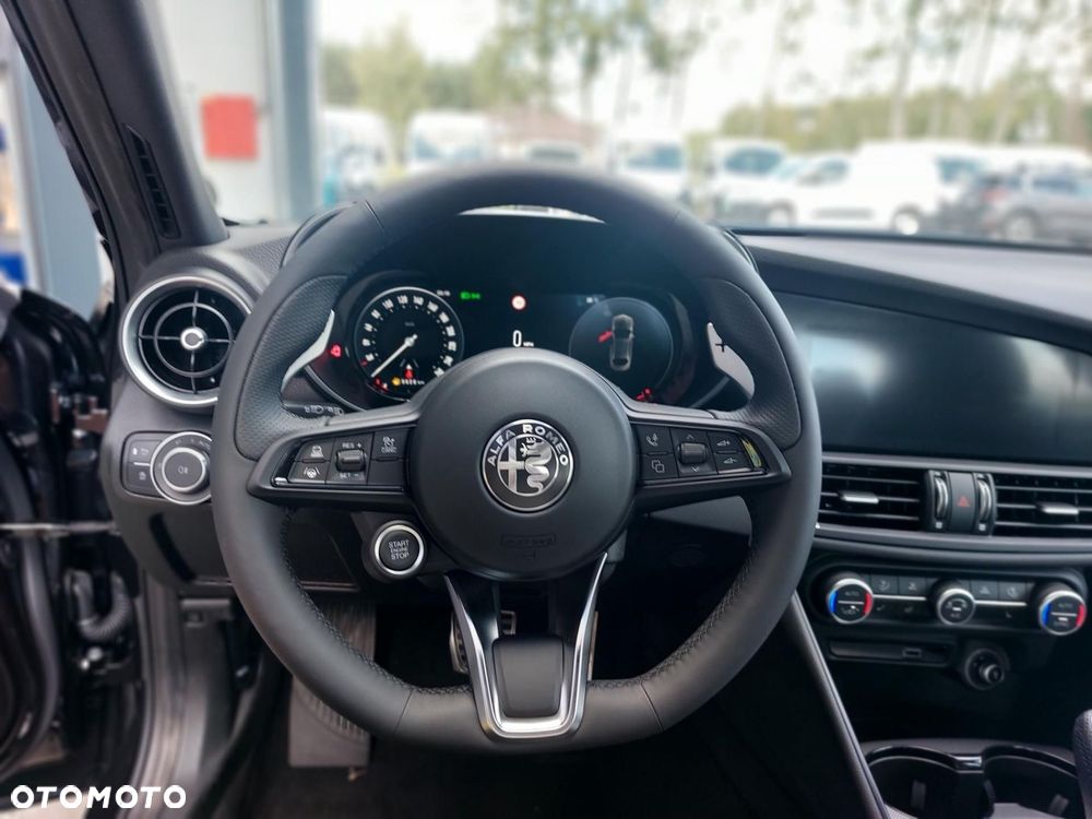 Alfa Romeo Giulia 2.2 D Turbo Sprint Q2 - 15