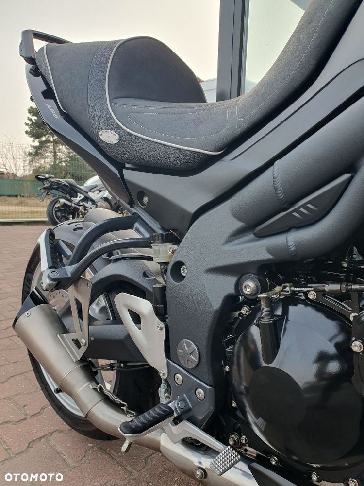 Triumph Tiger - 27