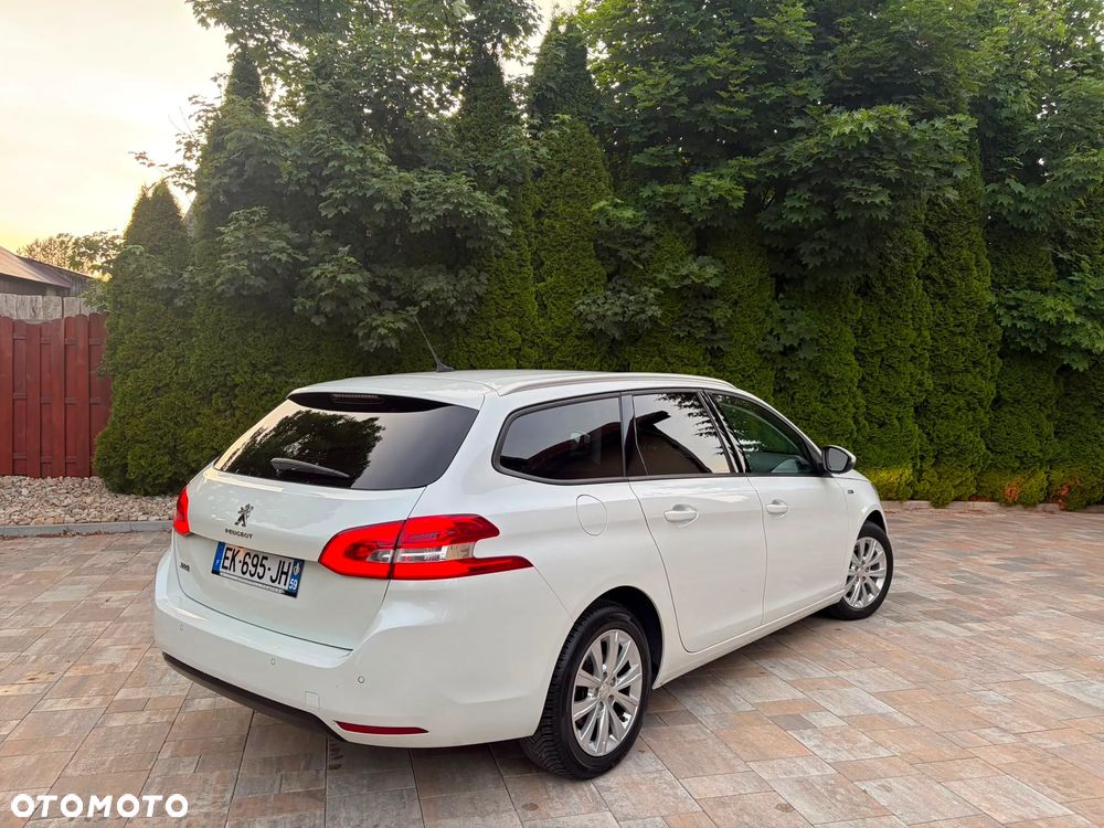 Peugeot 308 - 17