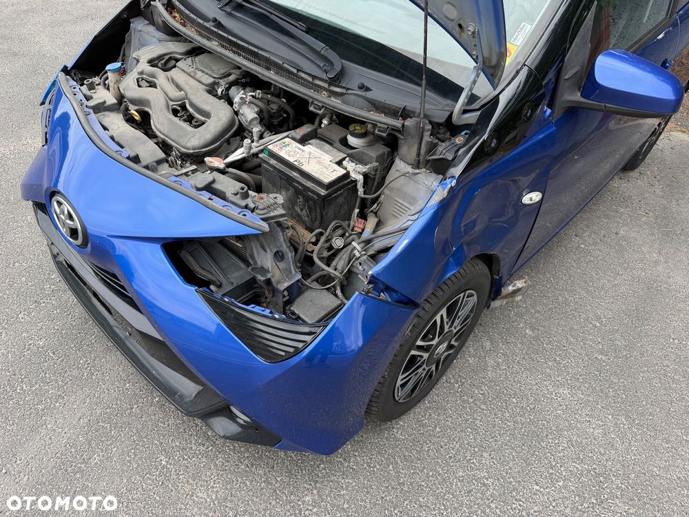 Toyota Aygo x-clusive Style Selection - 22