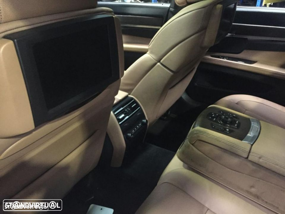 BMW 740 D (F01) XDRIVE PACK M DE 2011 PARA PEÇAS - 5