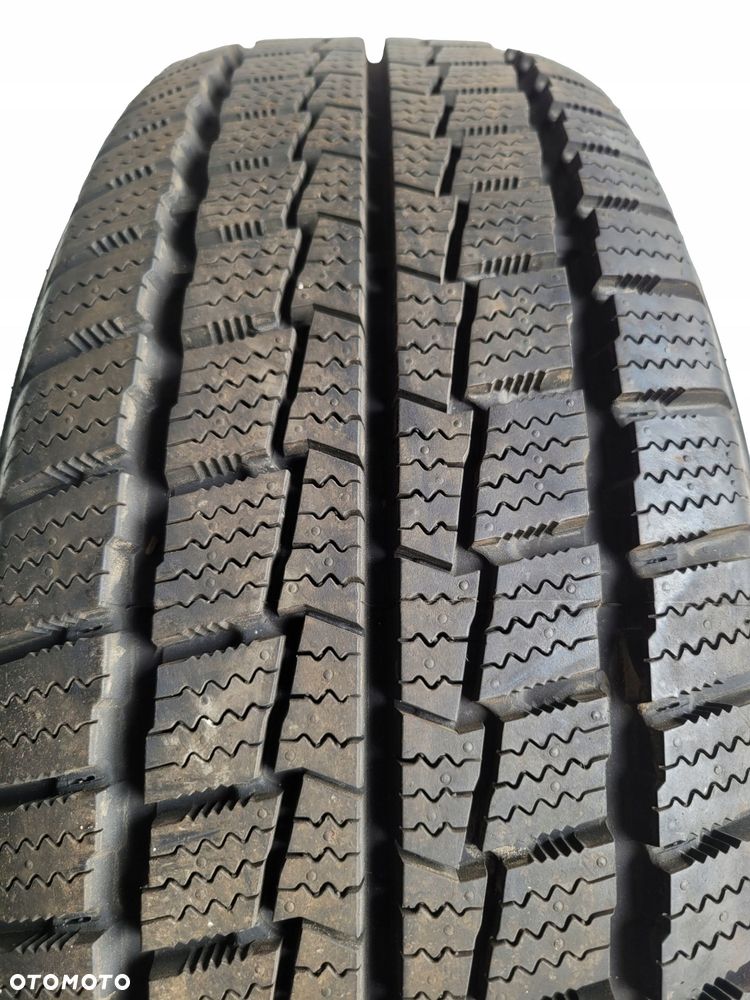 hankook winter rw06 205/60 r16c 100/98t - 2