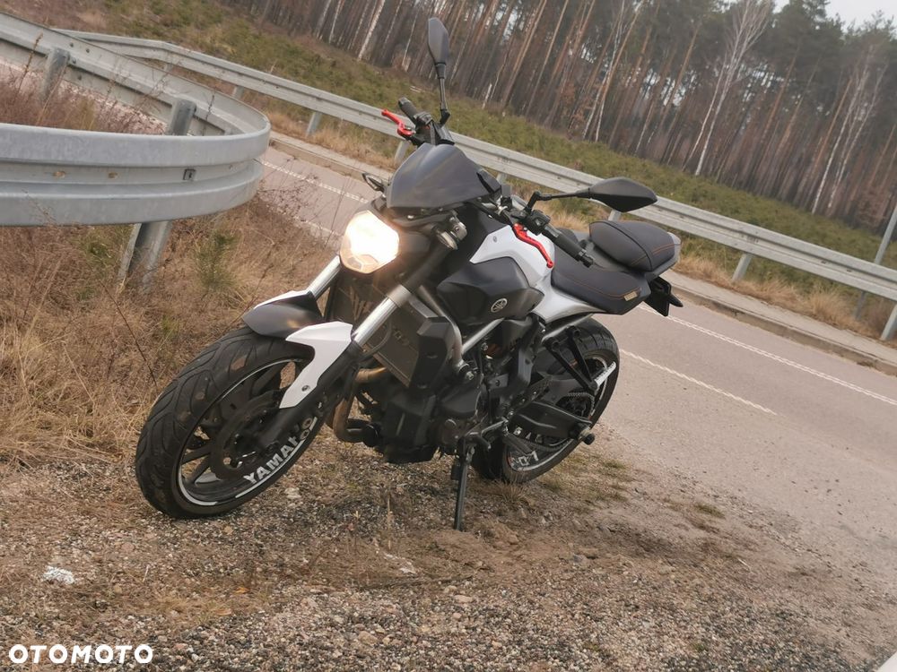 Yamaha MT - 5