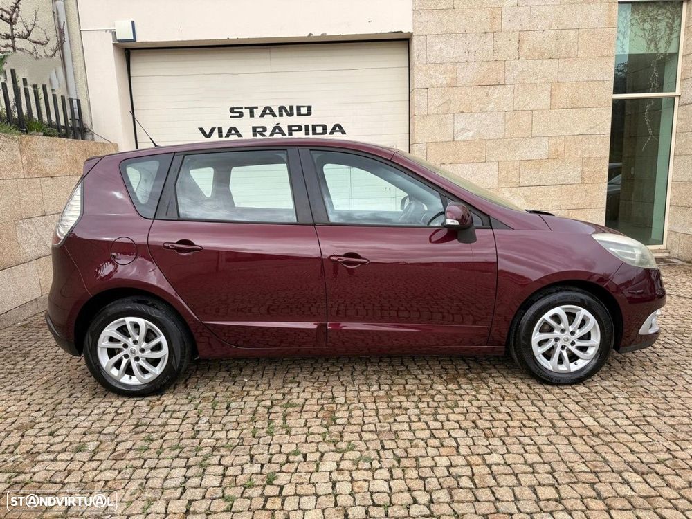 Renault Scénic 1.5 dCi Dynamique S - 19