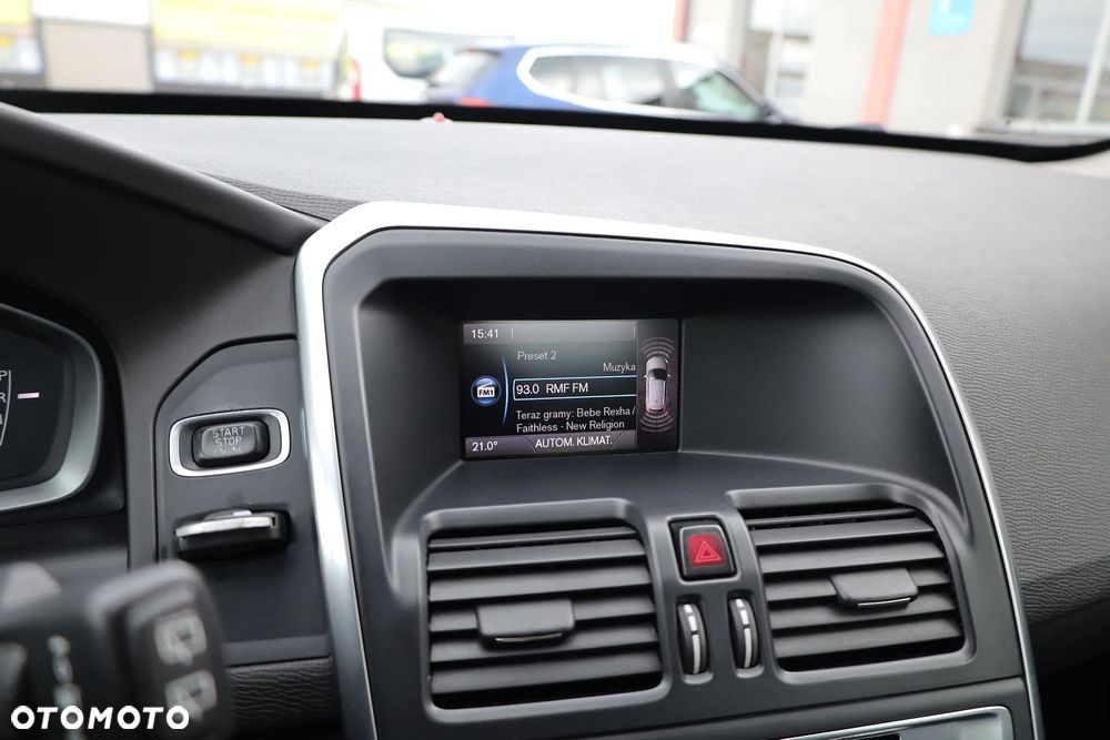 Volvo XC 60 D4 Geartronic Kinetic - 8