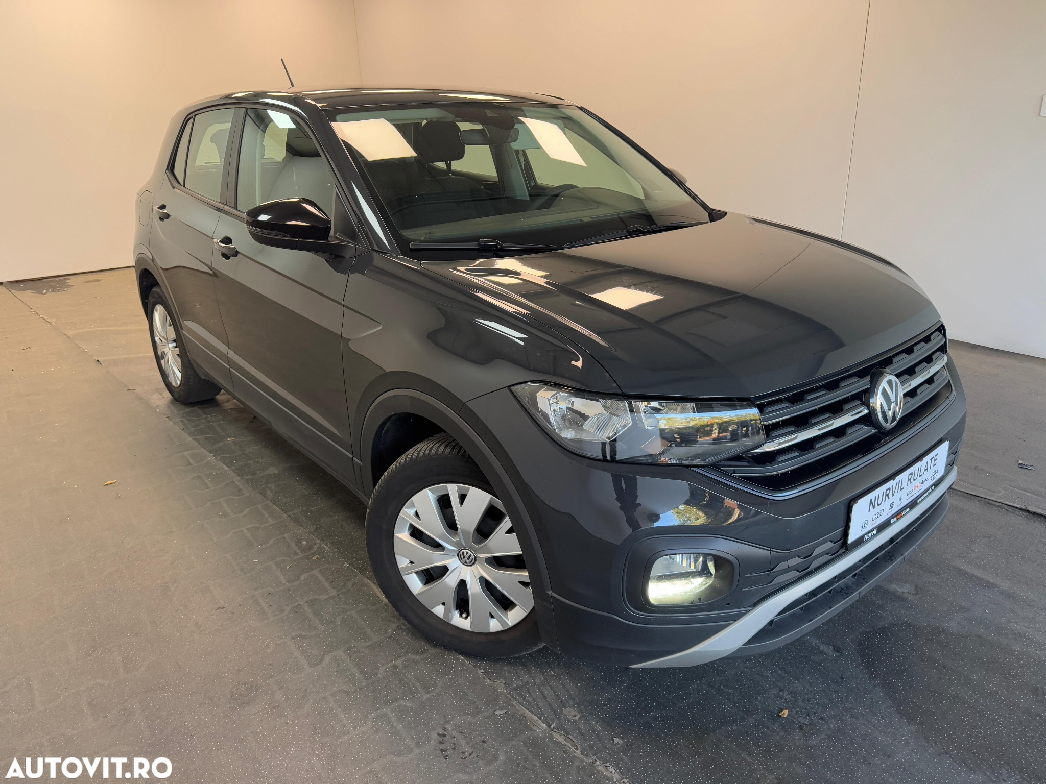 Volkswagen T-Cross 1.6 TDI Base - 16