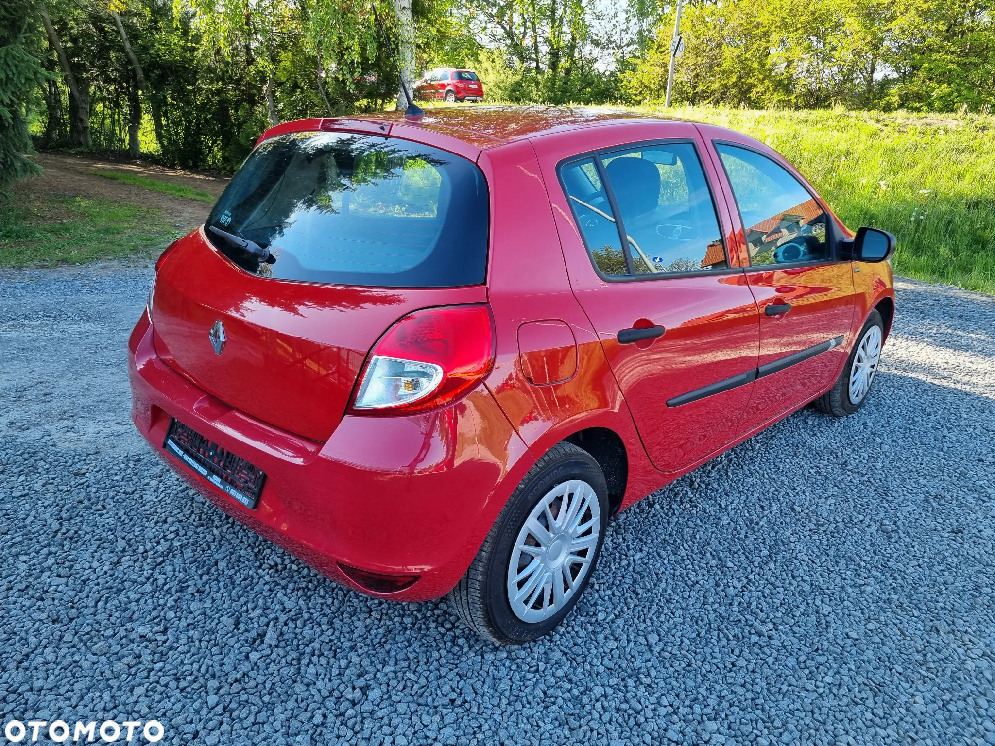 Renault Clio 1.2 16V 75 Yahoo - 8