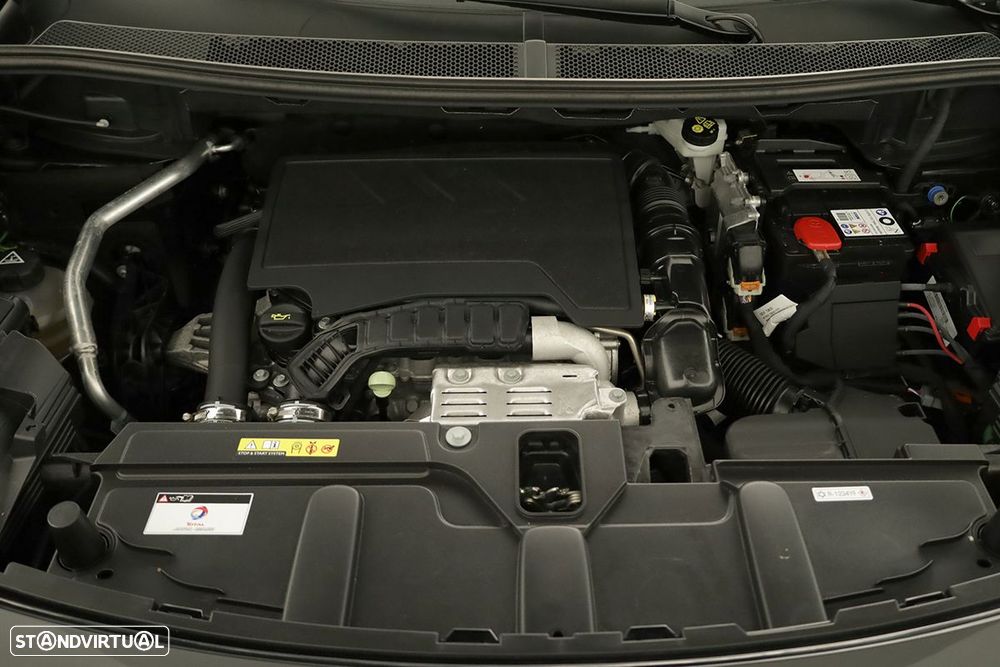 Peugeot 3008 1.2 PureTech GT EAT8 - 26